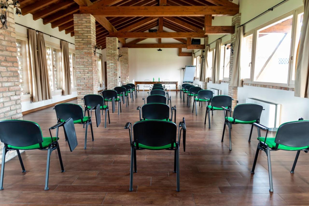 Antico Benessere Fara Gera d'Adda Luaran gambar
